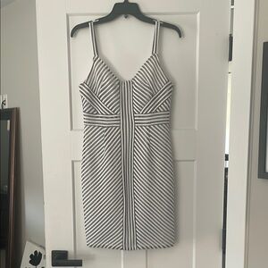 Design Lab Lord & Taylor Black and White Sheath Mini Dress